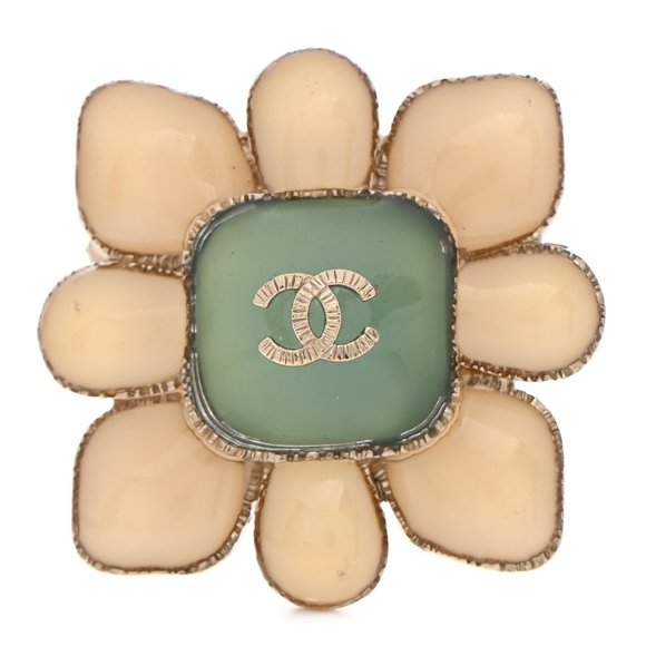 Chanel CC Gold Ivory and Green Gripoix Poured Glass Brooch - Picture 7 of 9